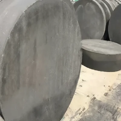 Natural carbon graphite flakes for manufacturing electrodes, lubricants, and thermal components