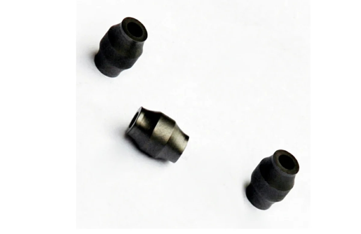 Large graphite rotor for heavy-duty industrial equipment