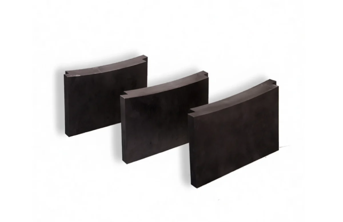 Carbon graphite slider with high wear resistance for industrial equipment